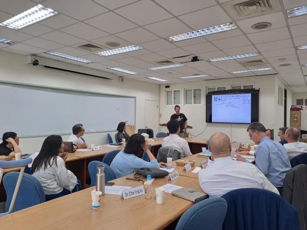 CNRS x NTU Mini-Symposium: Speaker Dr. Vianney Denis