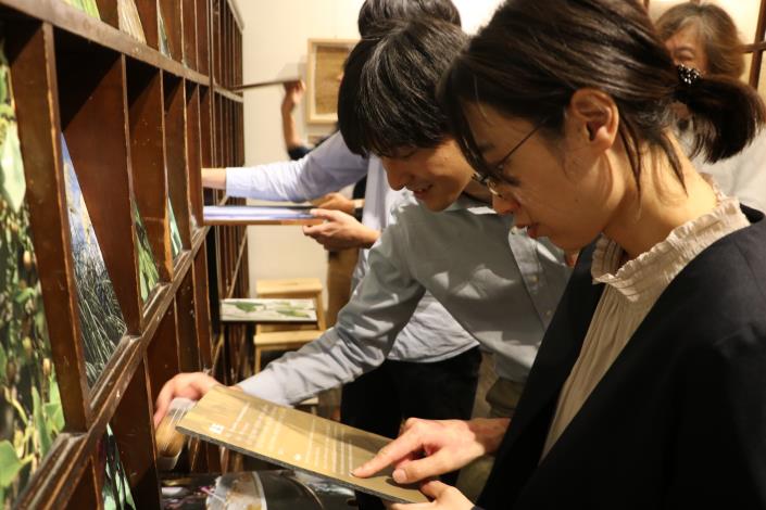 visiting TAI Herbarium.JPG