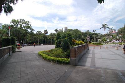 校門 (14).JPG